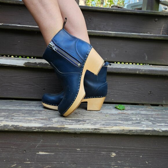 Swedish Hasbeens, Women's Leather Ankle Boot, gently used - sz 39 - $200 - Picture 12 of 13